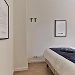 Cozy & Location!