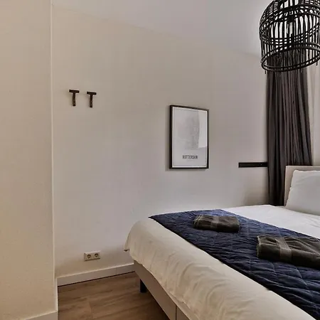 Cozy & Location!