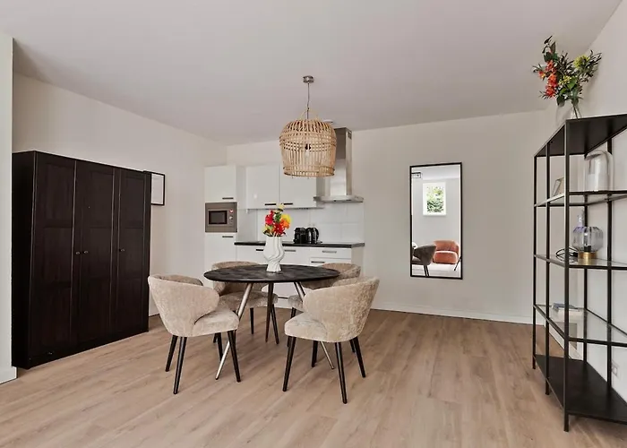 Apartment Cozy & Location! *