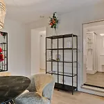아파트 Cozy & Location! *